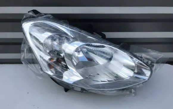 Peugeot Partner Headlight/headlamp 9677202380 5501149RMLDEM