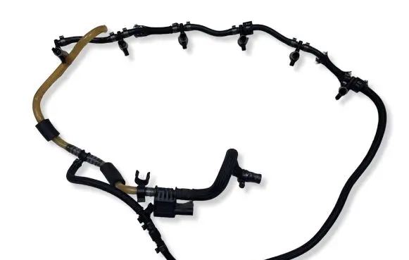 BMW 3 E90 E91 Fuel line pipe 7799965 3632610