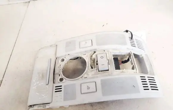Audi A6 S6 C6 4F Front seat light 4f0947135n