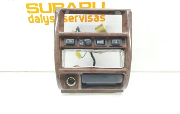 Subaru Forester SF Radio/GPS head unit trim 
