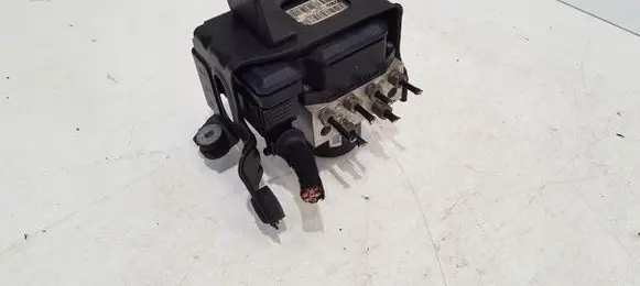 Opel Insignia A ABS Pump 13332549