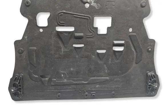 Volvo XC90 Engine splash shield/under tray 32226491