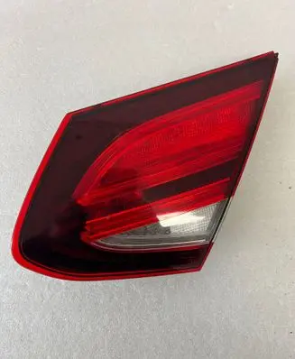 Mercedes-Benz C W205 Tailgate rear/tail lights A2059063605 00069899 2SD011786
