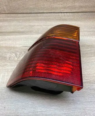 BMW 5 E39 Rear/tail lights 6900213