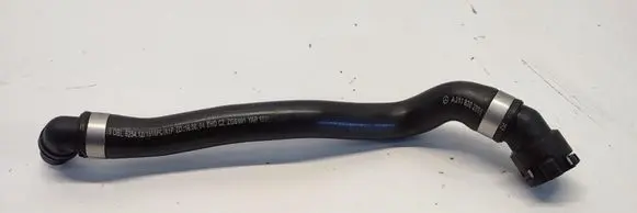 Mercedes-Benz E W211 Engine coolant pipe/hose A2118302896