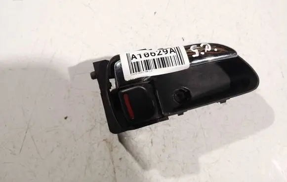Subaru Legacy Rear door interior handle