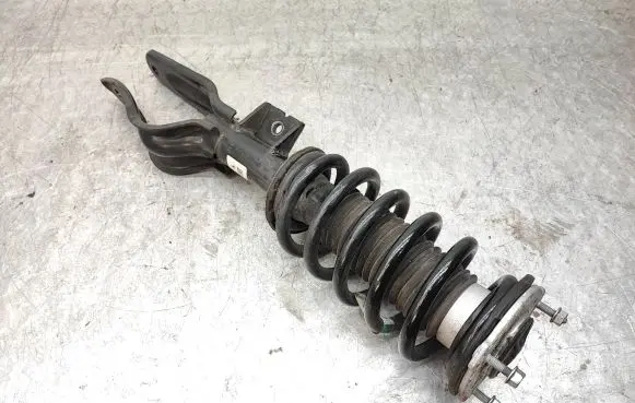 Front shock absorber with coil spring