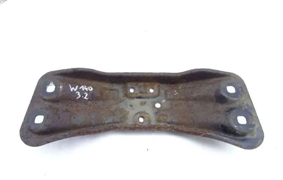 Mercedes-Benz S W140 Gearbox mounting bracket 