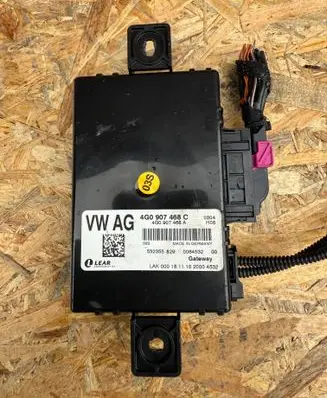 Audi A6 S6 C7 4G Gateway control module 4G0907468C