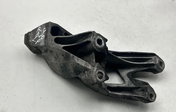 Audi A4 S4 B8 8K Generator/alternator bracket 