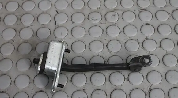 Hyundai ix35 Front door check strap stopper 