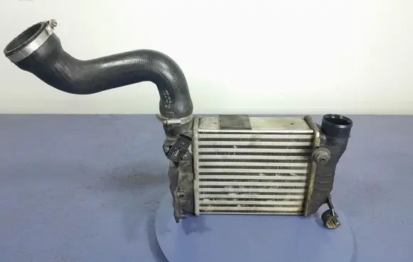 Audi A4 S4 B6 8E 8H Intercooler radiator 8E0145805N