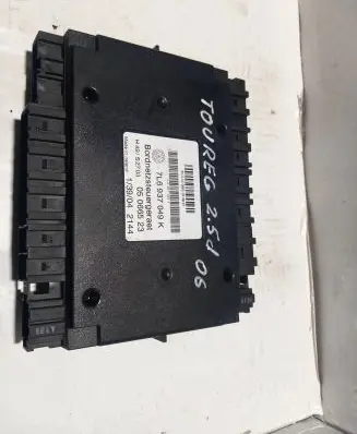 Volkswagen Touareg I Comfort/convenience module 7L6937049K 05066523 H49S2703