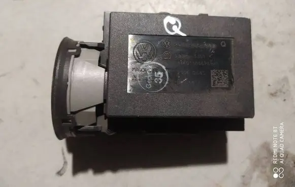 Volkswagen PASSAT B6 Ignition lock 3C0905843Q