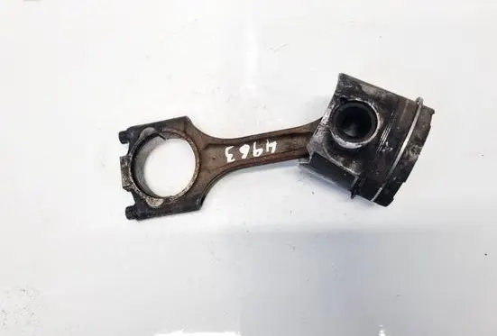 Volvo XC90 Piston with connecting rod