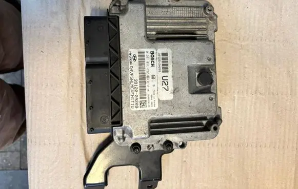 Hyundai i40 Engine control unit/module 391252A209 391202A209 0281018492