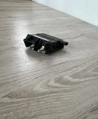 Mercedes-Benz GLC X253 C253 Battery relay fuse A0009061505