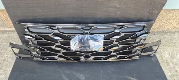 Hyundai Tucson IV NX4 Front grill