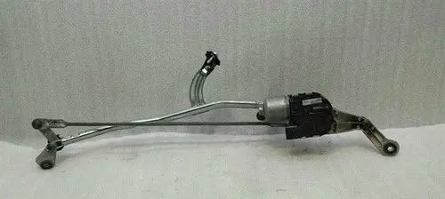 Mercedes-Benz C W205 Front wiper linkage and motor A2058208202