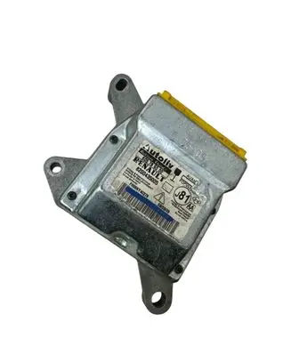 Renault Espace IV Airbag control unit/module 605786000 F055NY40276 8200435005