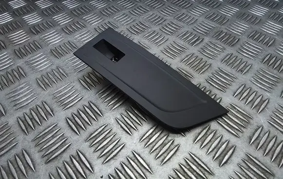 Skoda Octavia Mk4 Rear door window switch trim 5E3867172B