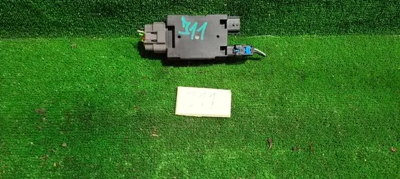 Nissan Qashqai Fuel injection pump control unit/module 0580001013 169109238R