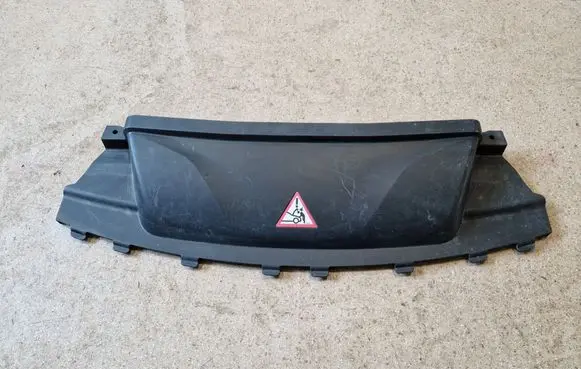 BMW X5M F85 Air intake duct part 7637050