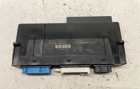 BMW 5 F10 F11 Comfort/convenience module 9299946 10681810