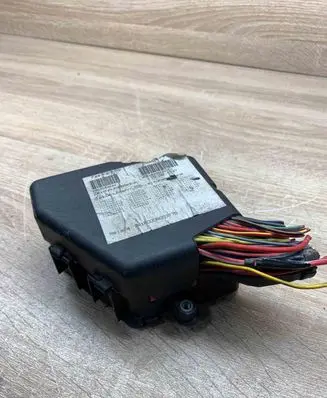 Volkswagen Golf IV Fuse box set 1J1970003 1J1970012C