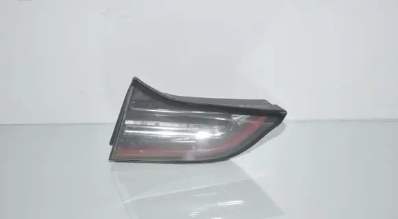 Tesla Model 3 Tailgate rear/tail lights 107740200E 1077402