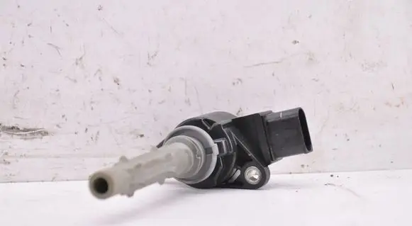 Mercedes-Benz GL X164 High voltage ignition coil 