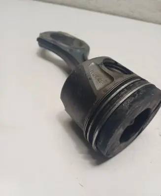 Mercedes-Benz Sprinter W906 Piston with connecting rod 8340E