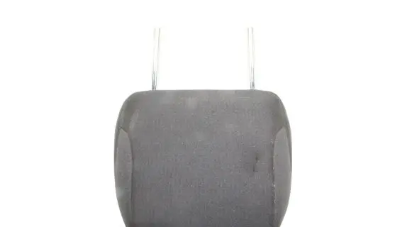 Toyota Prius (XW50) Front seat headrest 