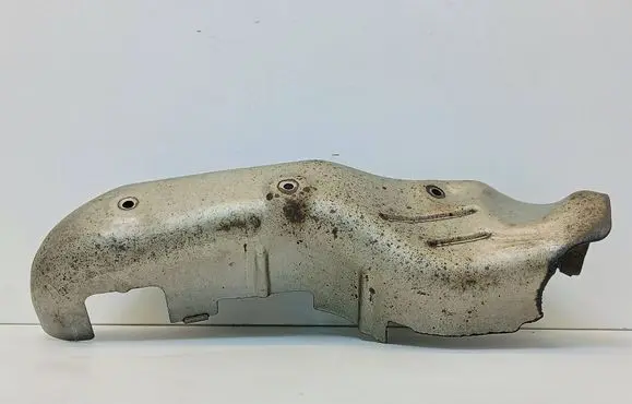 Lexus LS 400 Exhaust heat shield 