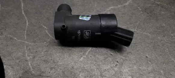 Volvo C70 Windscreen/windshield washer pump 1s71-17k624-dd