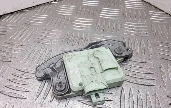 Volvo C70 Airbag deployment crash/impact sensor 30773062