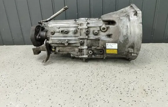 BMW 5 E60 E61 Manual 6 speed gearbox 7522205 23007522205 GS653DZ
