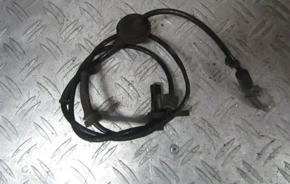 Nissan Almera N16 ABS brake wheel speed sensor 0265007552