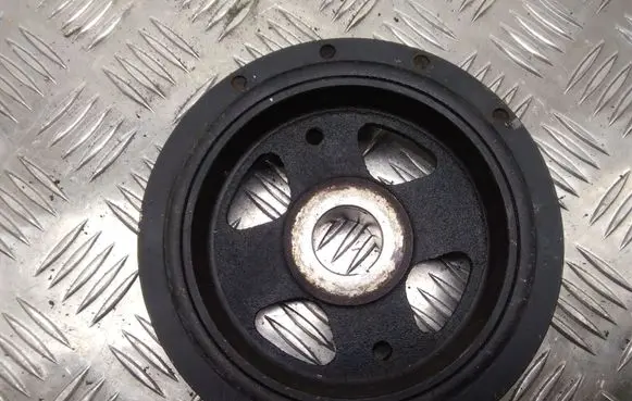 Toyota Prius (XW30) Crankshaft pulley NOK30716D