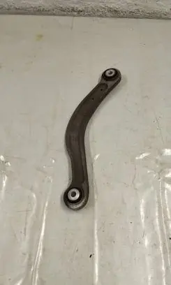 Mercedes-Benz C W205 Rear control arm A20407