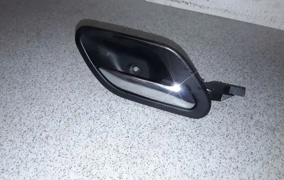 BMW 5 E39 Rear door interior handle 8226050