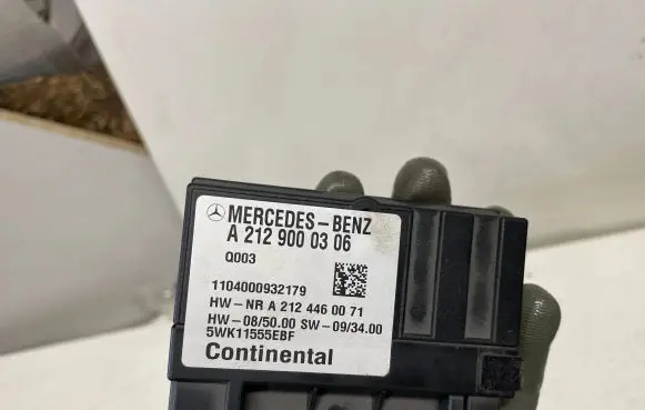 Mercedes-Benz C W204 Fuel injection pump control unit/module A2129000306