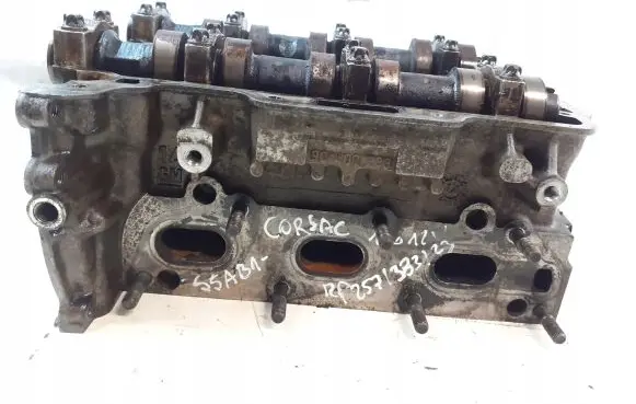 Opel Corsa C Engine head 90400233