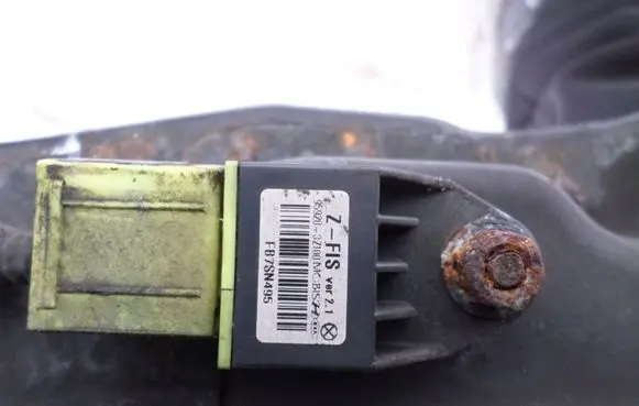 Hyundai i40 Airbag deployment crash/impact sensor 959203Z100