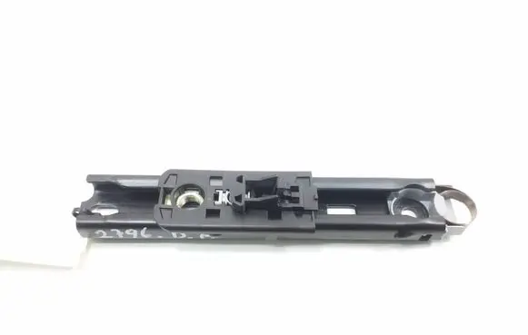 Mercedes-Benz ML W164 Seat belt height adjuster A2118600688