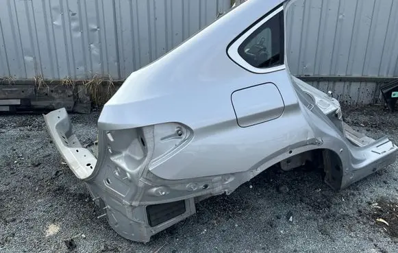 BMW X4 F26 Rear quarter panel 2410110