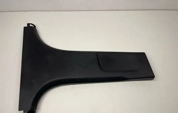 KIA Ceed (B) pillar trim (bottom) 85846J7001