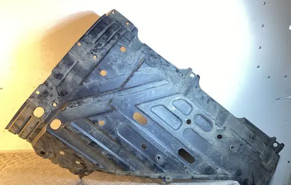 Lexus RX 450H Engine splash shield/under tray 58167