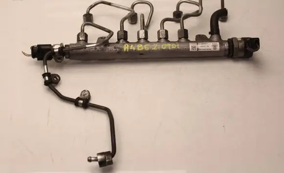Audi A4 S4 B6 8E 8H Fuel main line pipe 03L130089A