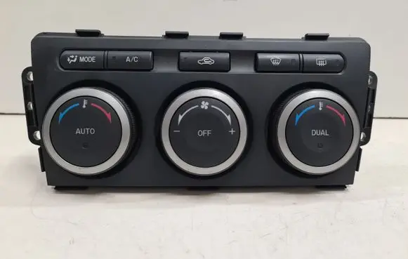 Mazda 6 Climate control unit T1005815J 88208EA107 GAM761190B